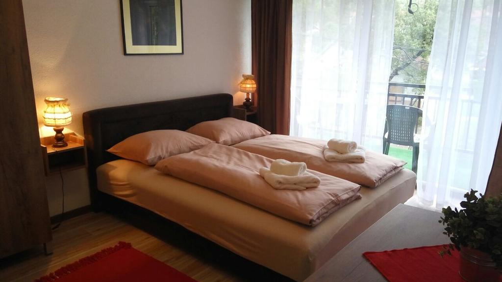 Apartments Victoria 022 Vrdnik Εξωτερικό φωτογραφία